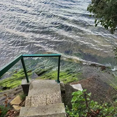 Casa A La Orilla Del Mar * Neda